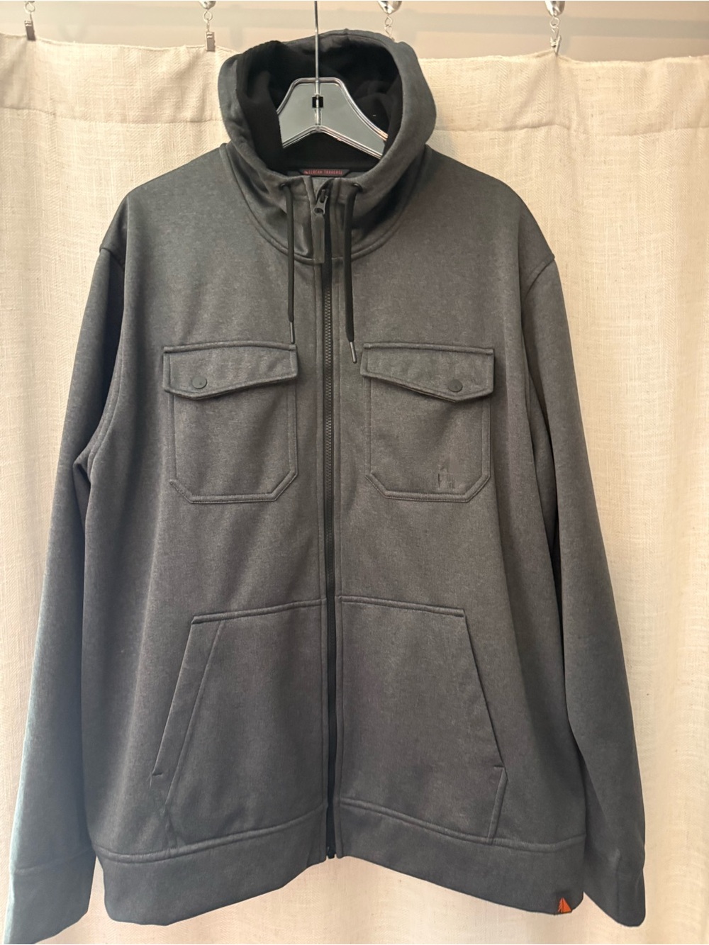L.L. Bean Men's Dark Gray/Black Thermal jacket